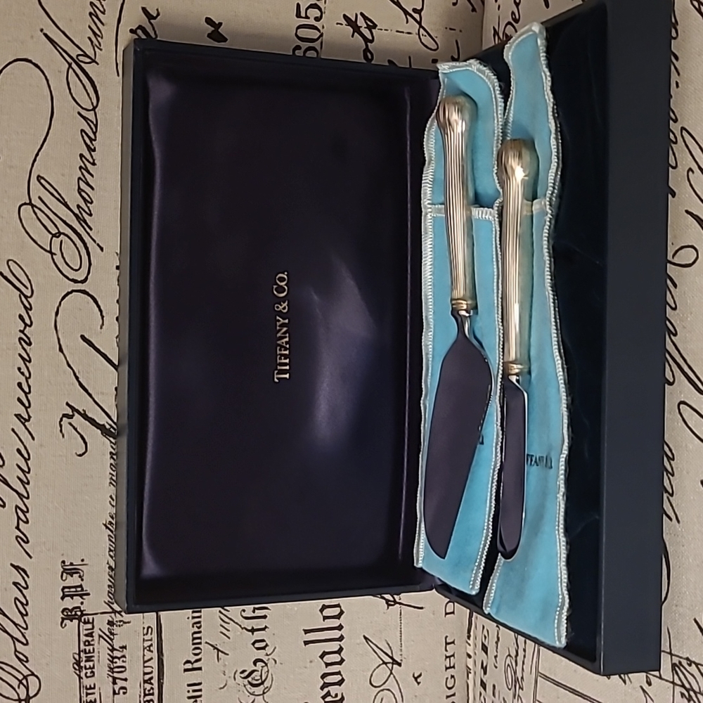 Tiffany set